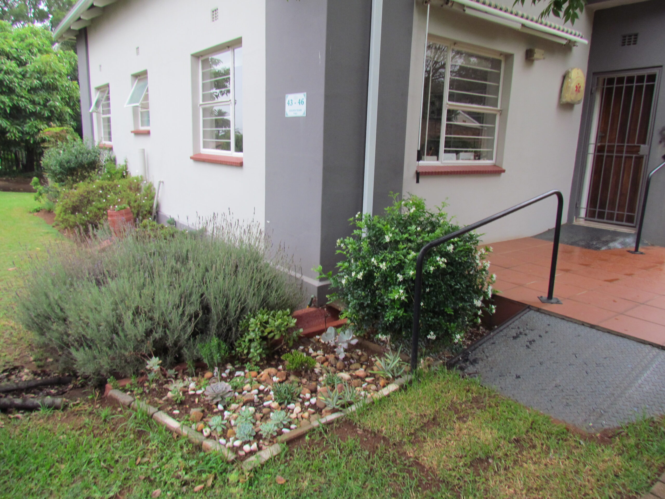 Golden Year Rotary - Outside Unit