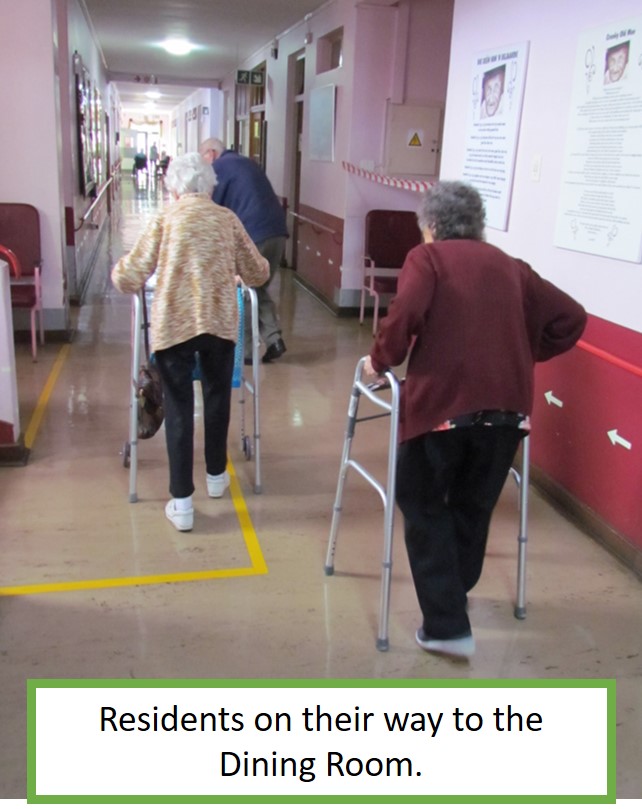 Residents on their way to Dining room