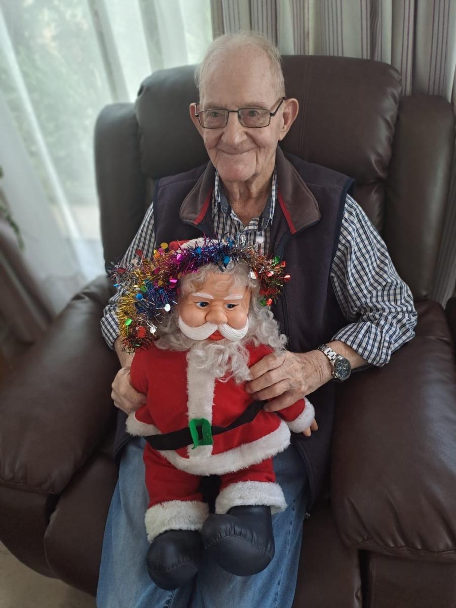 Community-treating-residents-in-frail-care-2